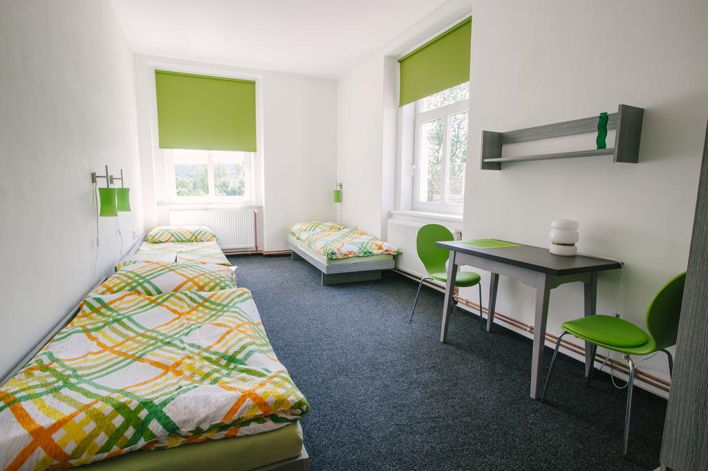 Guest House U Zlateho Jelena Žinkovy 客房 照片